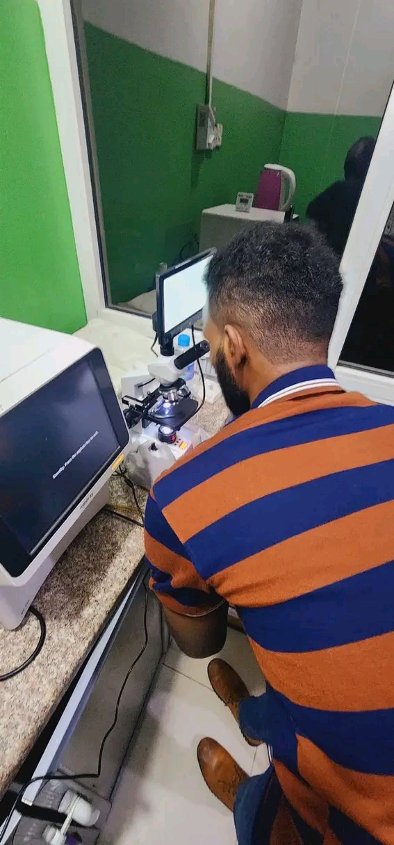 digital microscope photo 1